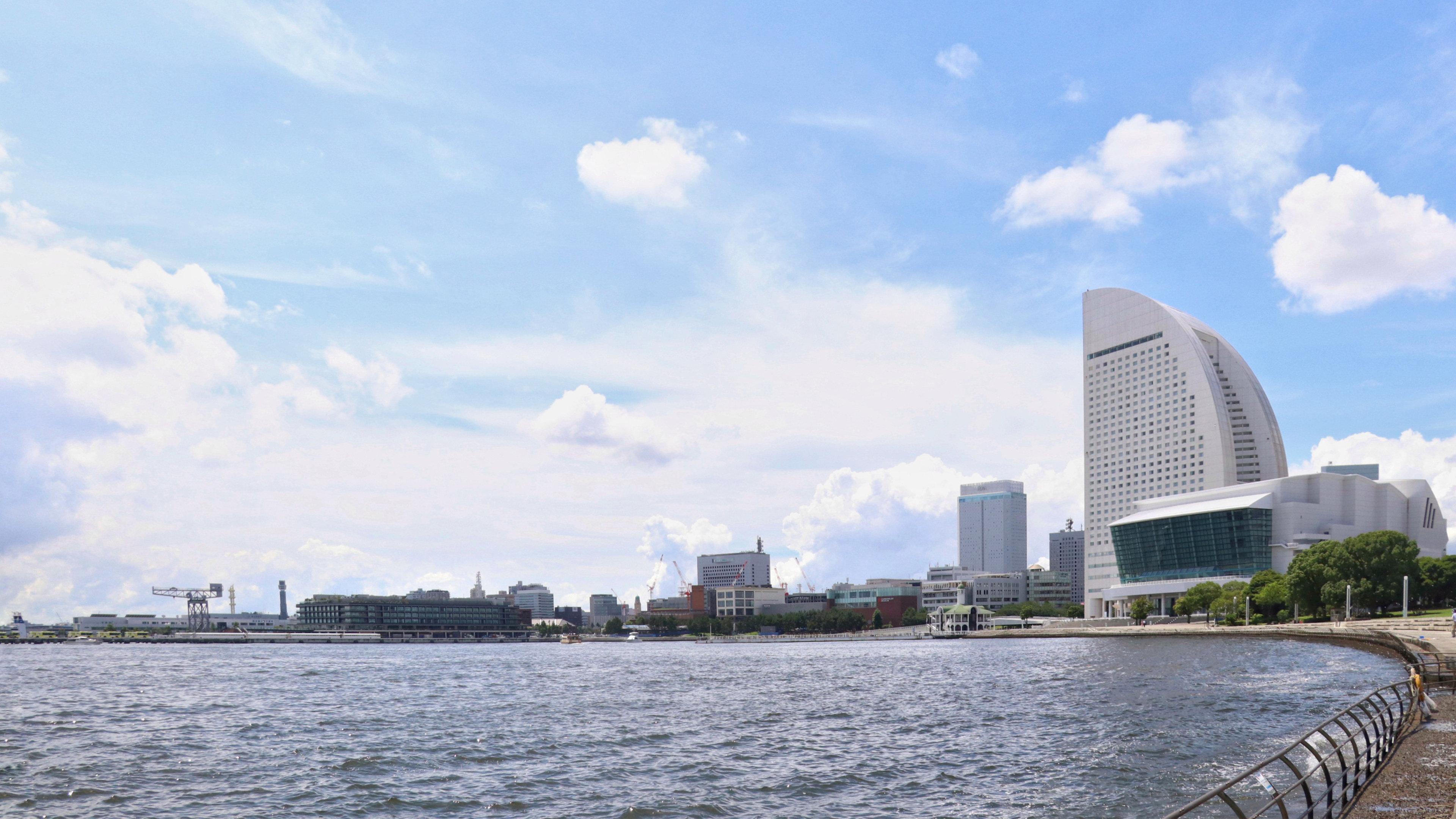 Intercontinental Yokohama Grand By Ihg Hotel Kültér fotó View of the port of Nagoya