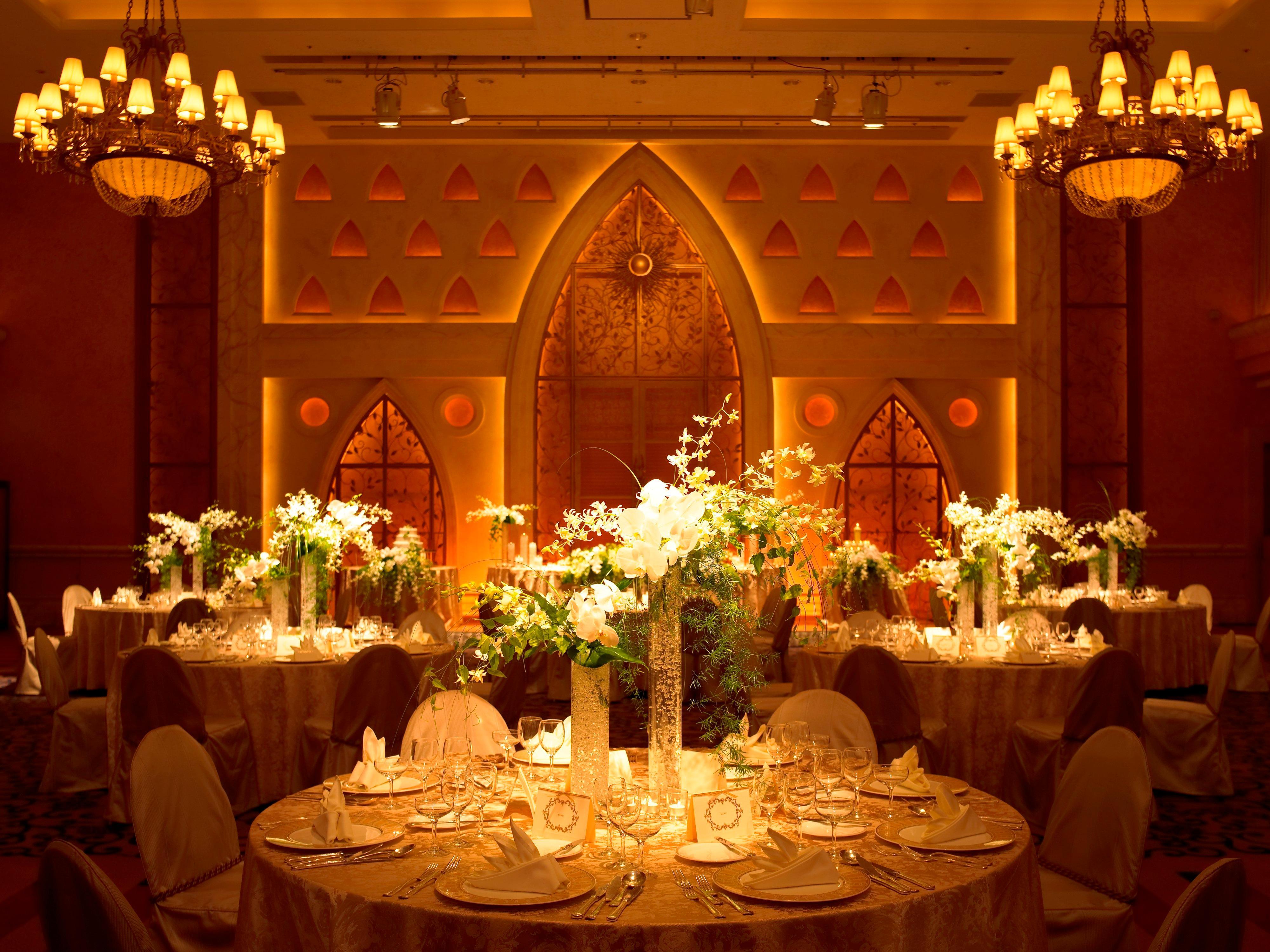Intercontinental Yokohama Grand By Ihg Hotel Kültér fotó The ballroom at the Ritz-Carlton, Dubai