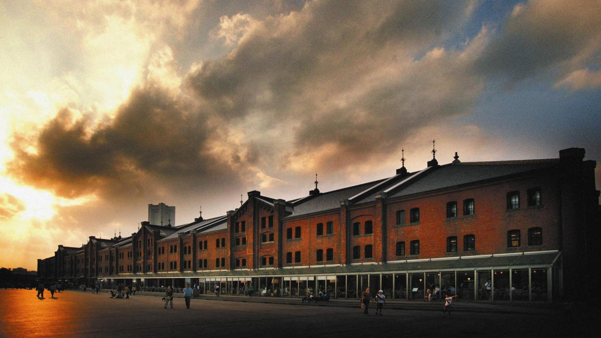 Intercontinental Yokohama Grand By Ihg Hotel Kültér fotó The Albert Dock